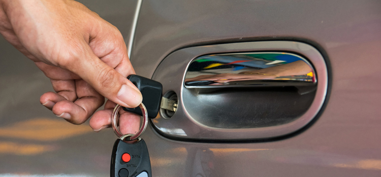 Car door lock repair in Farmersville